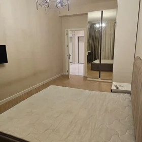 In Baku 70.0 m² apartment is for rent - Image 6