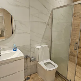 In Baku 70.0 m² apartment is for rent - Image 8