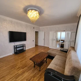 In Baku 90.0 m² apartment is for rent - Image 4