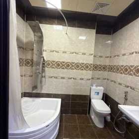 In Baku 70.0 m² apartment is for rent - Image 9