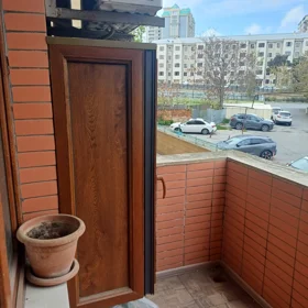 In Baku 145.0 m² apartment is for rent - Image 9