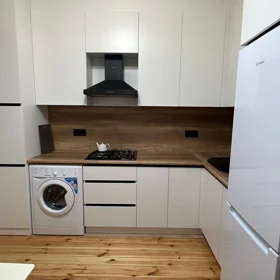 In Baku 75.0 m² apartment is for rent - Image 8