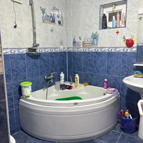 In Baku 40.0 m² apartment is for rent - Image 7