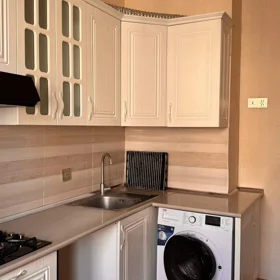 In Baku 64.0 m² apartment is for rent - Image 2