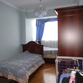 In Baku 100.0 m² apartment is for rent - Image 6