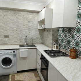 In Baku 100.0 m² apartment is for rent - Image 2