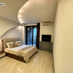 In Baku 110.0 m² apartment is for rent - Image 6