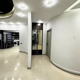 In Baku 110.0 m² apartment is for rent - Image 9