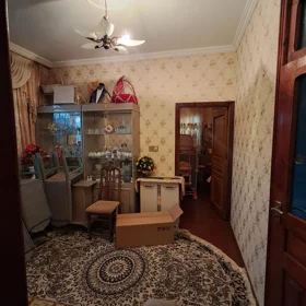 In Baku 65.0 m² house with 3.0 rooms is for sale - Image 10