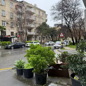 In Baku 75.0 m² apartment is for rent - Image 3