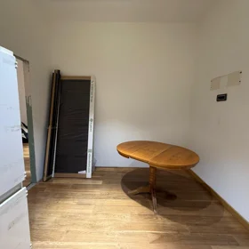 In Baku 75.0 m² apartment is for rent - Image 8