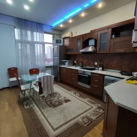 In Baku 85.0 m² apartment is for rent - Image 2