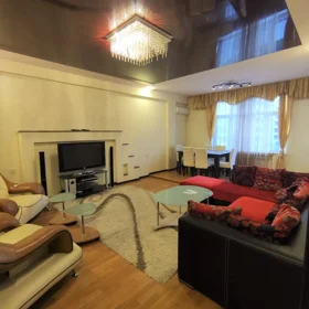 In Baku 85.0 m² apartment is for rent - Image 4