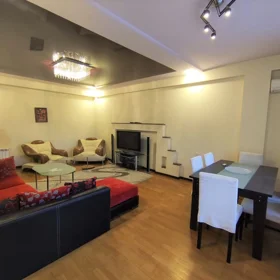 In Baku 85.0 m² apartment is for rent - Image 7