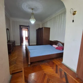 In Baku 80.0 m² apartment is for sale - Image 3
