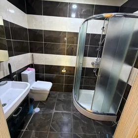 In Xətai rayonu 90.0 m² apartment is for rent - Image 9