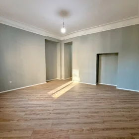 In Baku 43.0 m² apartment is for rent - Image 2