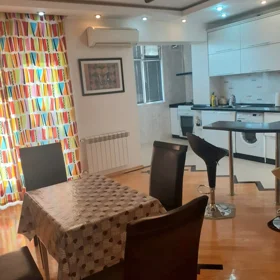 In Baku 80.0 m² apartment is for rent - Image 5