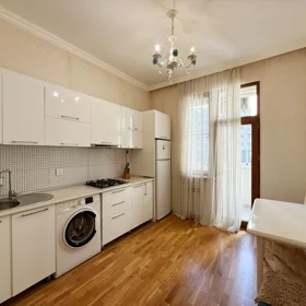 In Baku 70.0 m² apartment is for rent - Image 8