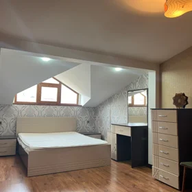 In Baku 74.0 m² apartment is for sale - Image 5