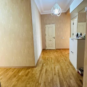 In Baku 105.0 m² apartment is for sale - Image 6