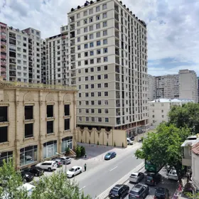 In Baku 168.0 m² apartment is for sale - Image 2