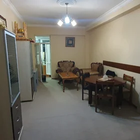 In Baku 60.0 m² apartment is for rent - Image 2