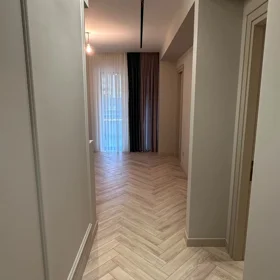 In Baku 67.0 m² apartment is for sale - Image 4