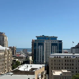 In Baku nan m² apartment is for sale - Image 7