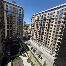 In Baku nan m² apartment is for sale - Image 9