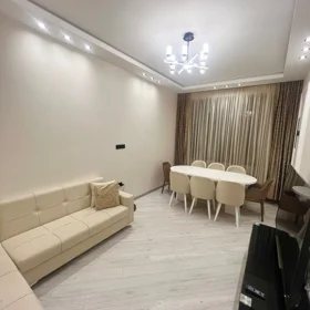 In Baku 71.0 m² apartment is for sale - Image 5
