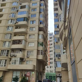 In Baku 67.0 m² apartment is for sale - Image 4