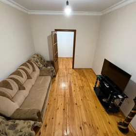 In Baku 80.0 m² apartment is for sale - Image 3