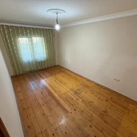 In Baku 80.0 m² apartment is for sale - Image 4