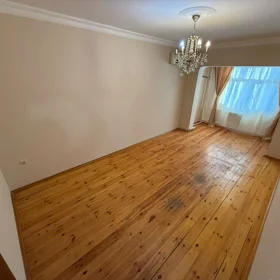 In Baku 80.0 m² apartment is for sale - Image 5