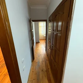 In Baku 80.0 m² apartment is for sale - Image 9