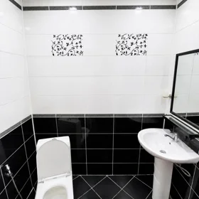 In Baku 110.0 m² apartment is for sale - Image 10