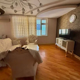 In Baku 158.0 m² apartment is for rent - Image 3