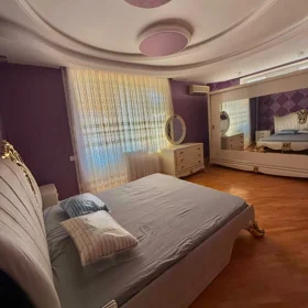 In Baku 158.0 m² apartment is for rent - Image 7