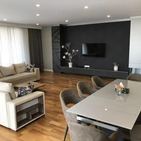 In Baku 400.0 m² apartment is for rent - Image 3