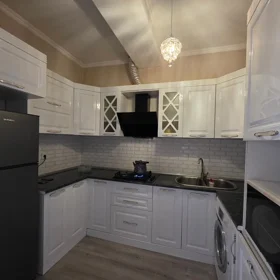 In Khirdalan 57.0 m² apartment is for rent - Image 9