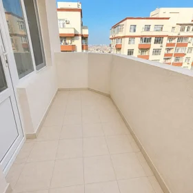 In Baku 99.0 m² apartment is for rent - Image 2