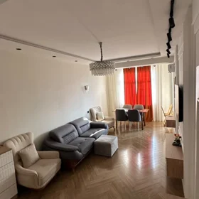 In Baku 62.0 m² apartment is for rent - Image 2