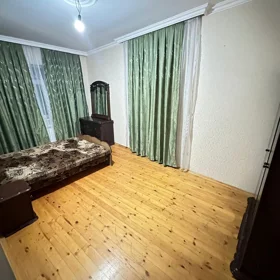 In Baku 80.0 m² apartment is for rent - Image 7