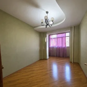 In Baku 87.0 m² apartment is for sale - Image 2