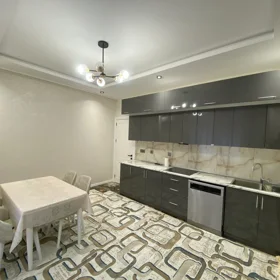 In Baku 140.0 m² apartment is for rent - Image 4