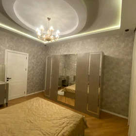 In Baku 140.0 m² apartment is for rent - Image 7