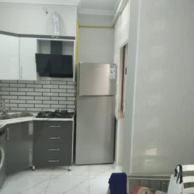 In Baku 90.0 m² apartment is for sale - Image 4