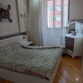 In Baku 82.0 m² apartment is for sale - Image 9