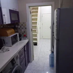 In Baku 82.0 m² apartment is for sale - Image 10